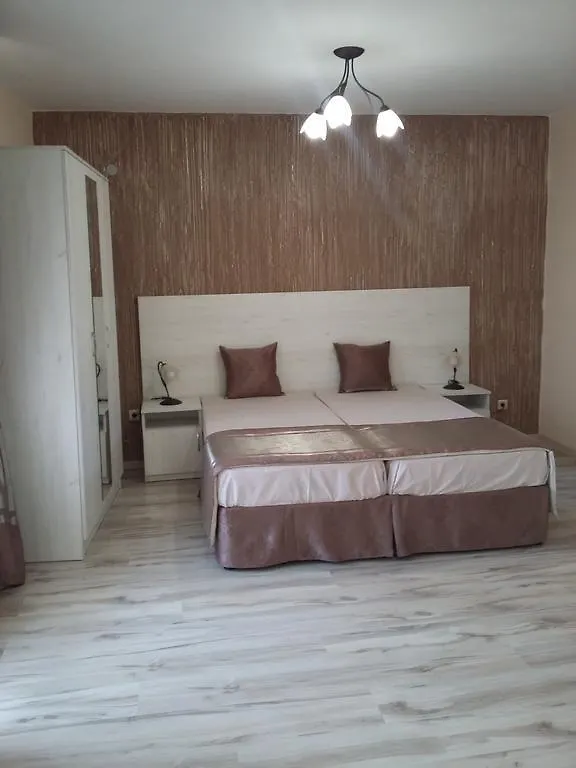 Guest House Adriya Primorsko Bulgaria